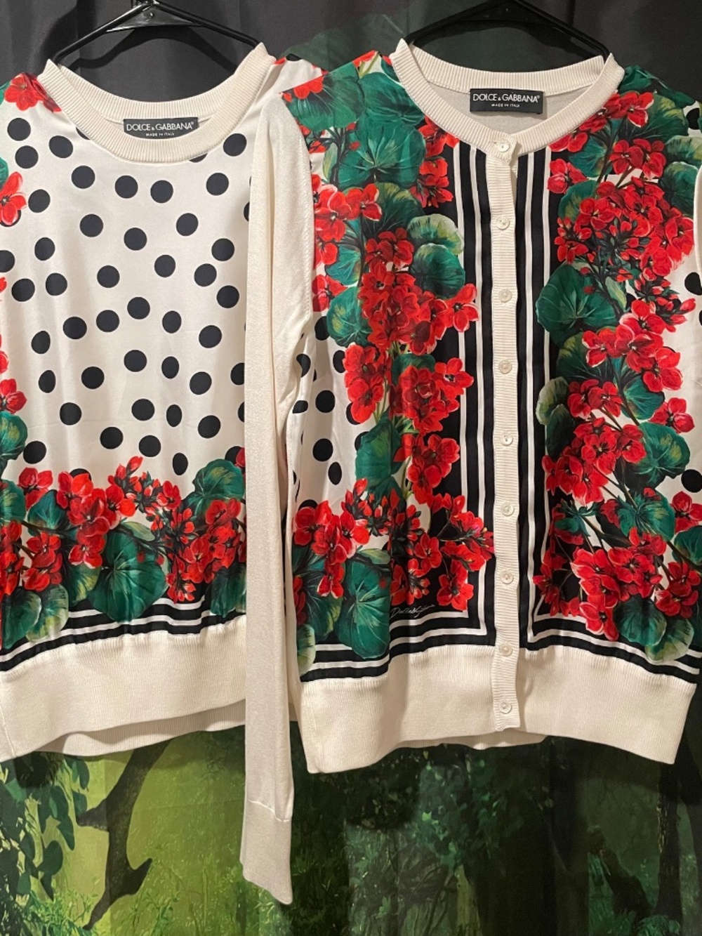 Silk Dolce & Gabbana Floral & Polka Dot Sleeveless Top - Picture 7 of 8